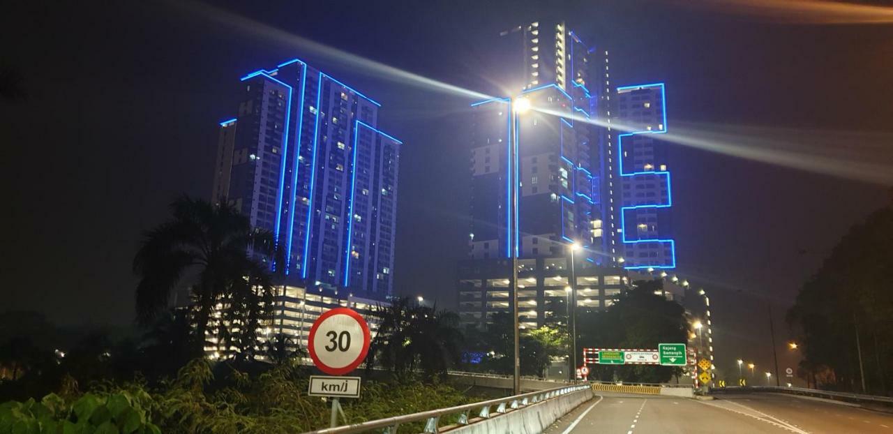 Mlh Deluxe Studio Suites @ Landmark Residence Cheras Exteriér fotografie