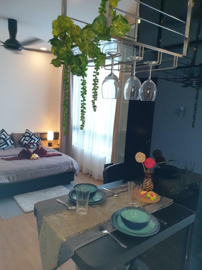 Mlh Deluxe Studio Suites @ Landmark Residence Cheras Exteriér fotografie