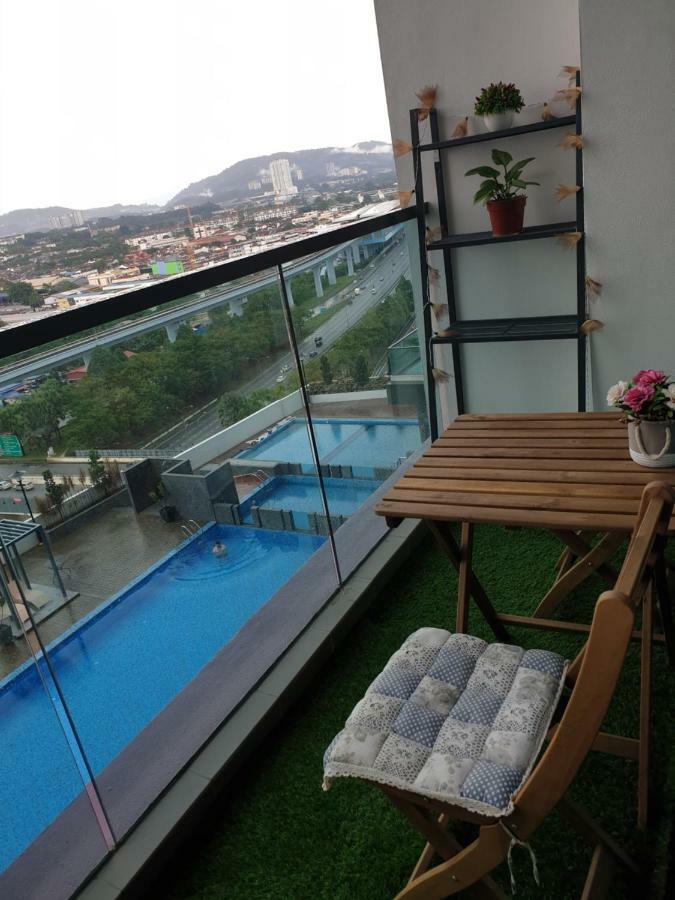 Mlh Deluxe Studio Suites @ Landmark Residence Cheras Exteriér fotografie